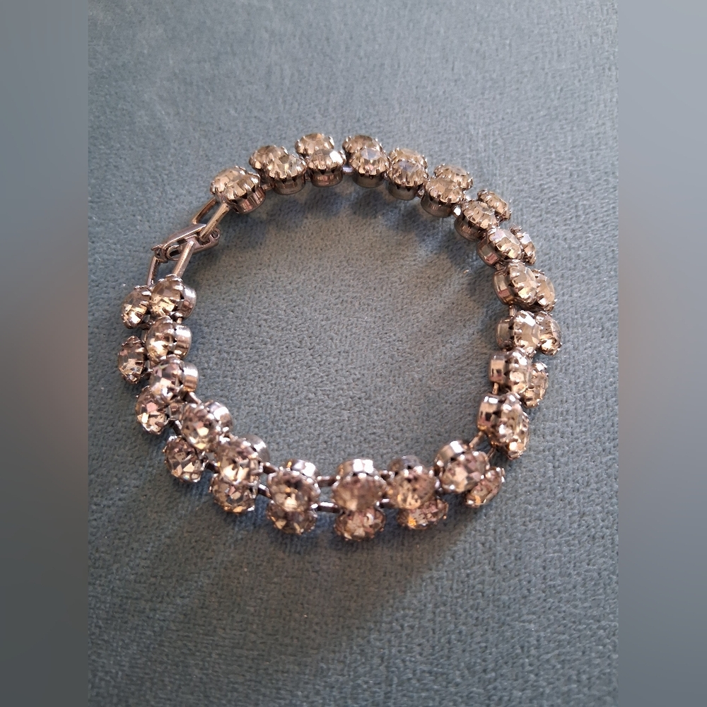 Weiss Rhinestone Bracelet